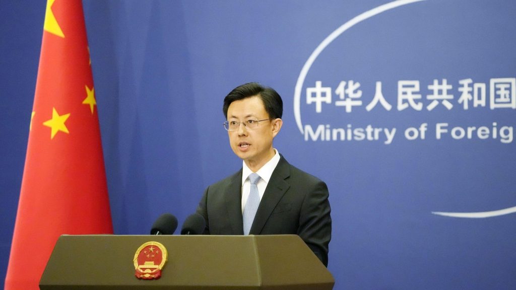 China reacționează după ce SUA confirmă lansarea armelor în orbită