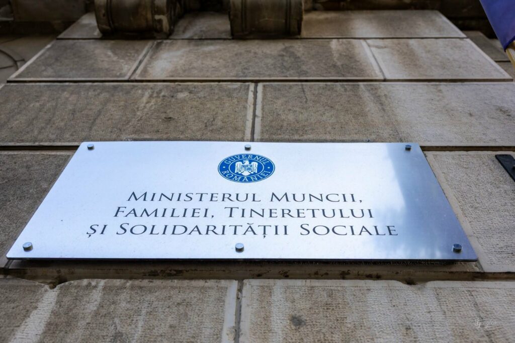 Blocaj pentru angajatorii care aduc muncitori străini în România. Platforma WorkinRomania a fost dezactivată