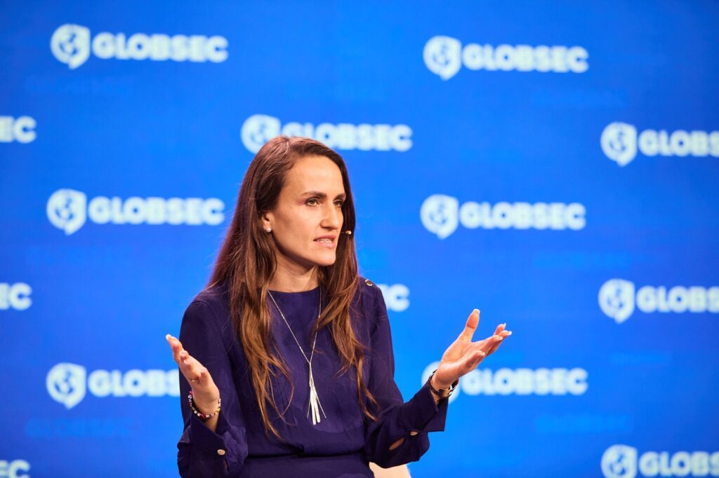 Oana Țoiu: România vrea un buget european ambițios și investiții mai mari în securitate și conectivitate