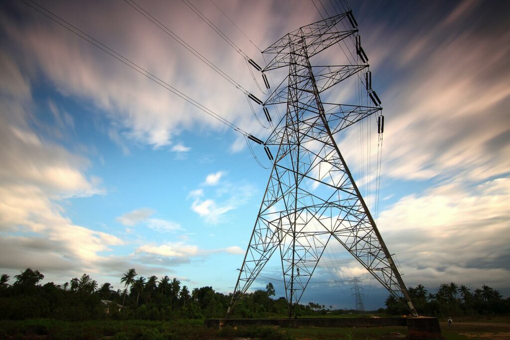 ANRE: Amenzi de 11 milioane de lei pentru operatorii de electricitate, gaz și încălzire