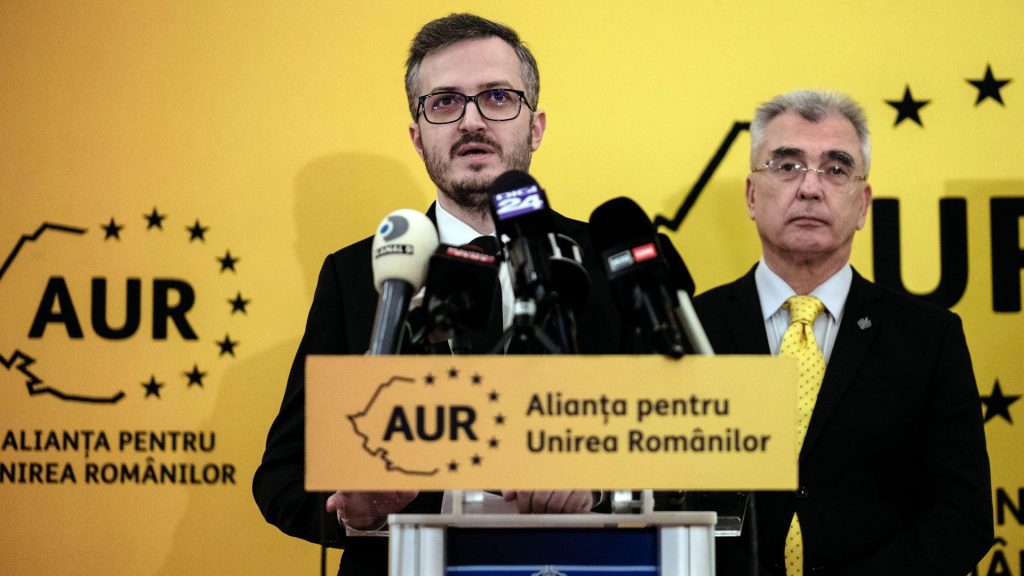 AUR: nu discutăm cu Siegfried Mureșan, alegem alegeri anticipate pentru soluție