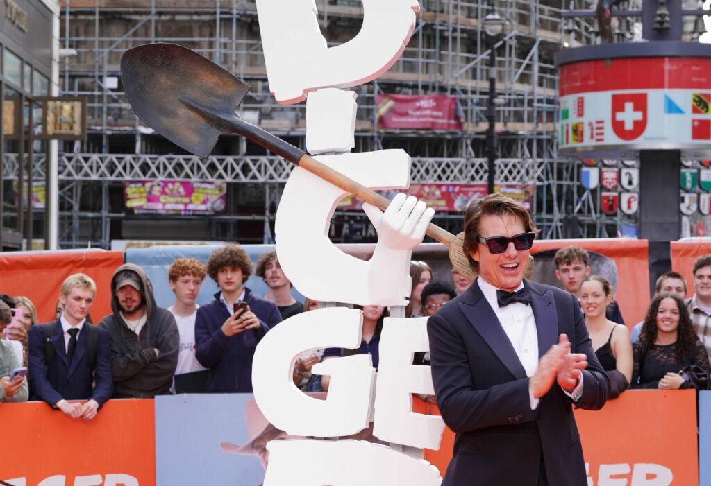Tom Cruise dezvăluie metoda neobișnuită prin care și-a pregătit rolul din noul film „Digger”: „Nu citesc scenariile”