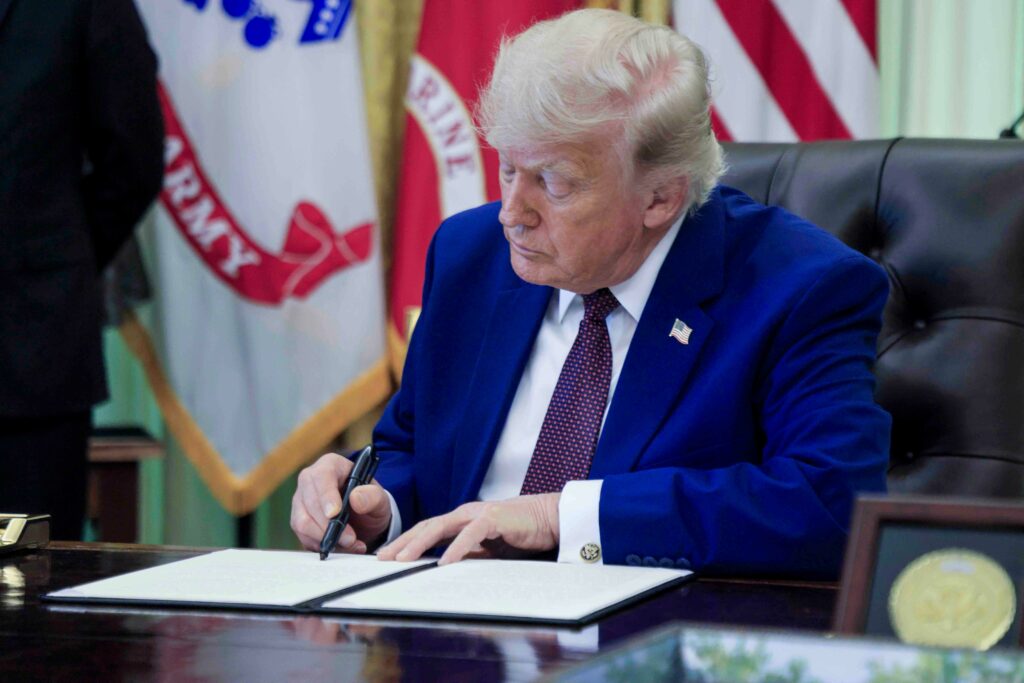 Trump anunță cea mai mare oțelărie din SUA: 15 miliarde de dolari