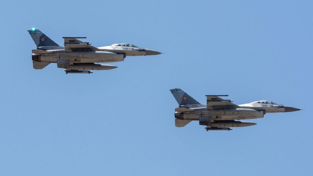 Dronă detectată la 12 kilometri nord de Chilia, aproape de granița României. Două aeronave F-16 de la Baza 86 Aeriană Borcea au fost ridicate de la sol
