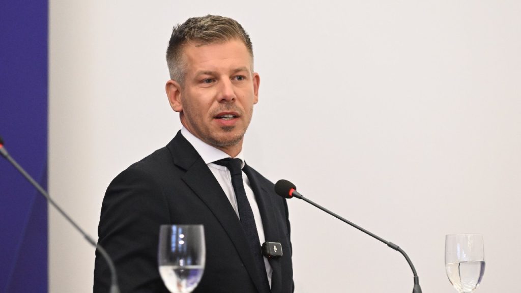 Peter Magyar vrea să taxeze marii bogați mai sever decât promitea în campania electorală din Ungaria