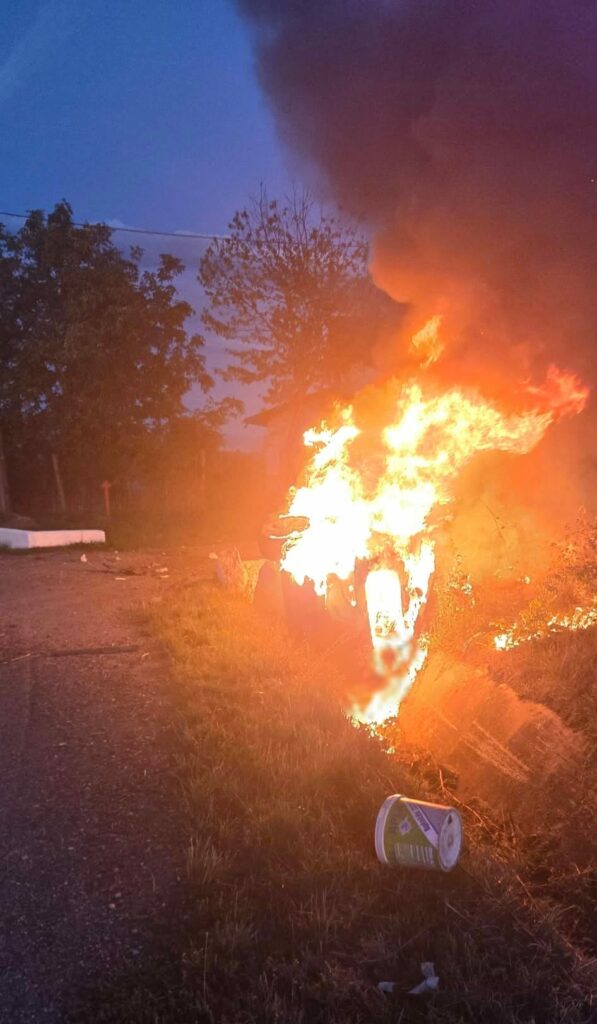 Accident rutier urmat de incendiu în Suceava: două persoane carbonizate