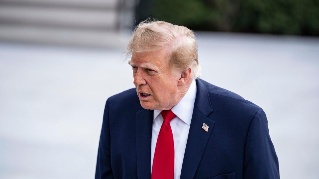 Beijingul îi face pe plac lui Trump și este de acord cu termenul „superinteligență”. Președintele SUA susține că țara sa este „cu mult înaintea Chinei”