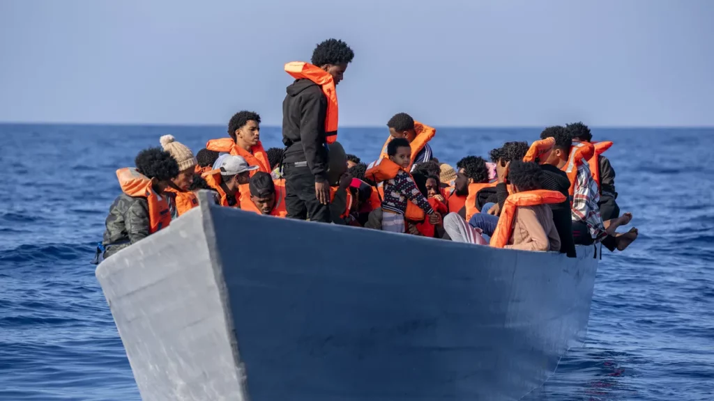17.000 de migranți în Creta; 150 alți sosiră în 24 de ore