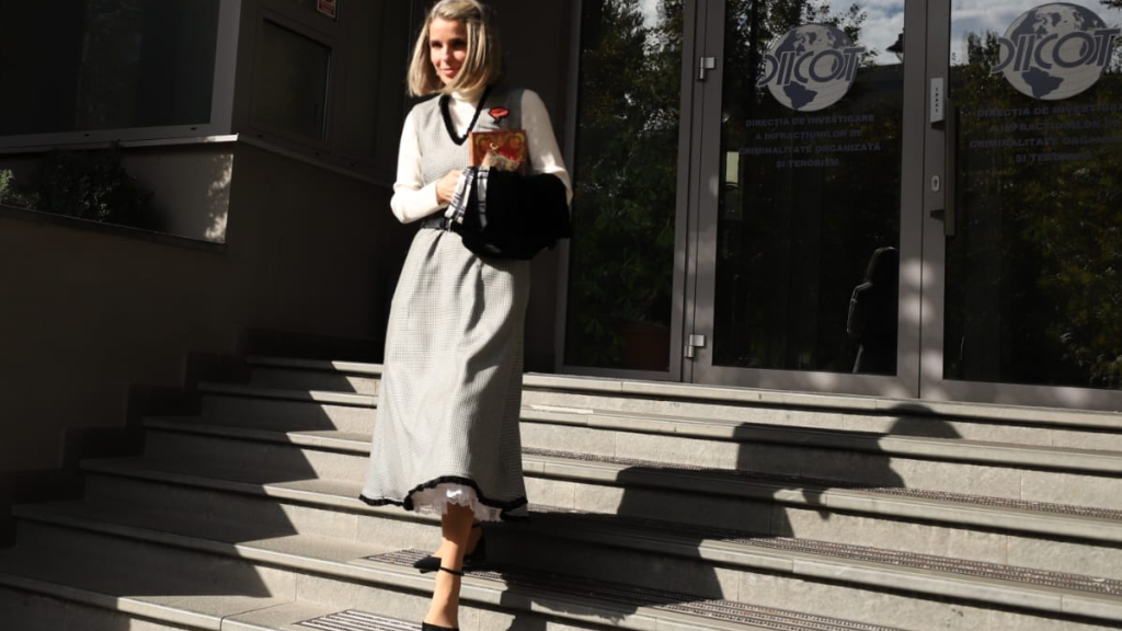 Cristela Georgescu a dat explicații la DIICOT în dosarul în care Călin Georgescu este acuzat de o înșelăciune de 1,1 milioane de euro