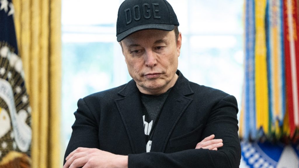 Elon Musk: Starlink în Ucraina, viteza limitată de Casa Albă