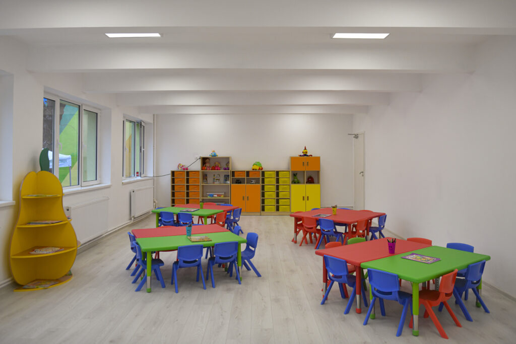 MIPE: A început depunerea proiectelor pentru educația timpurie | Finanțări de până la 5 milioane de euro pentru un proiect