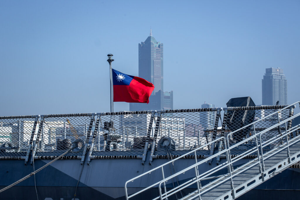 Taiwanul monitorizează cu atenție noile exerciții cu foc real ale Chinei
