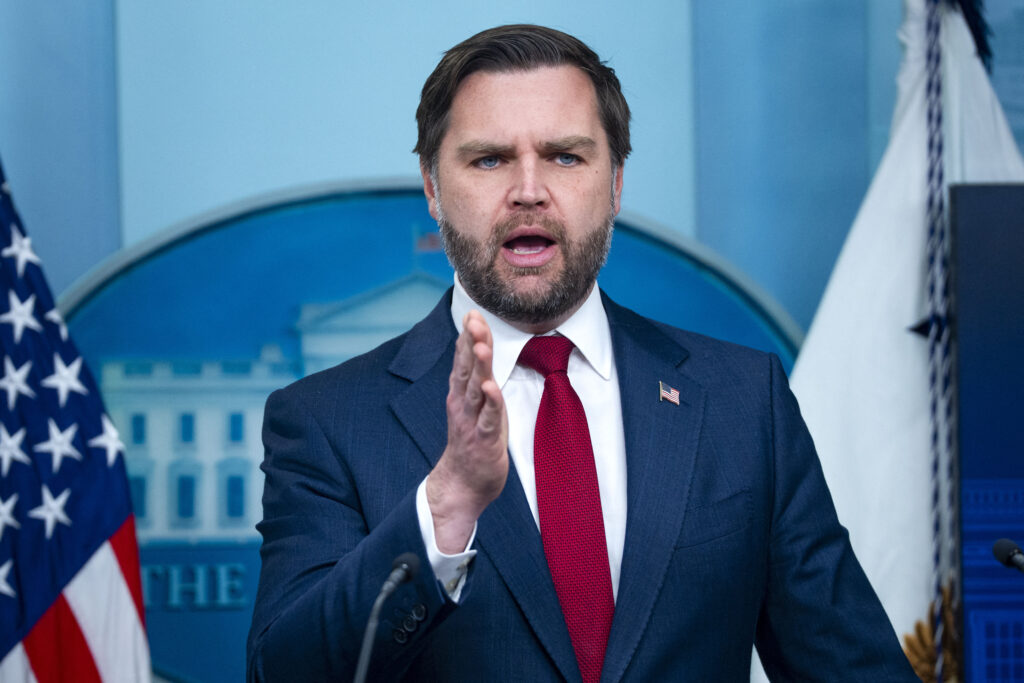 „America e mai bună de atât” | Decizia execuției în direct a lui Nidal Hasan, autorul masacrului de la Fort Hood, împarte țara în două | JD Vance spune că nu s-ar uita
