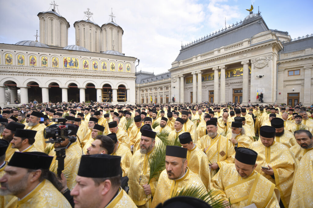 Patriarhia Română reacționează la proiectul privind dezincriminarea deținerii de droguri. Avertisment privind riscurile pentru tineri: „Prevenirea consumului trebuie să prevaleze”
