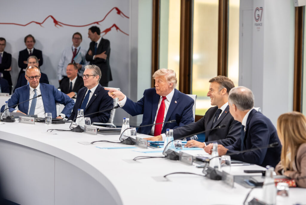 G7 se adună de urgență pentru prețul motorinei, Trump amenință exporturi
