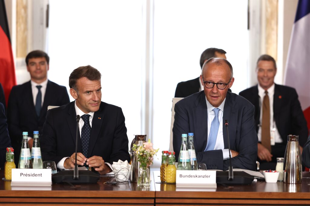 Merz și Macron cer UE să răspunde mai dur rapid amenințările comerciale