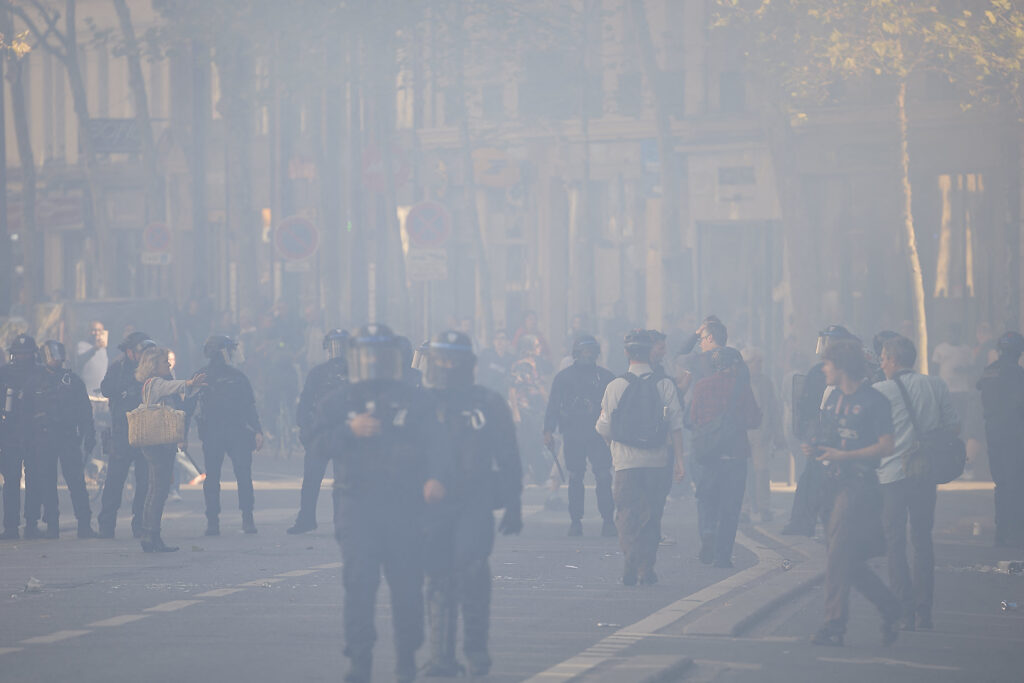 Protestele elevilor din Franța se extind. 200.000 de oameni sunt așteptați la manifestații