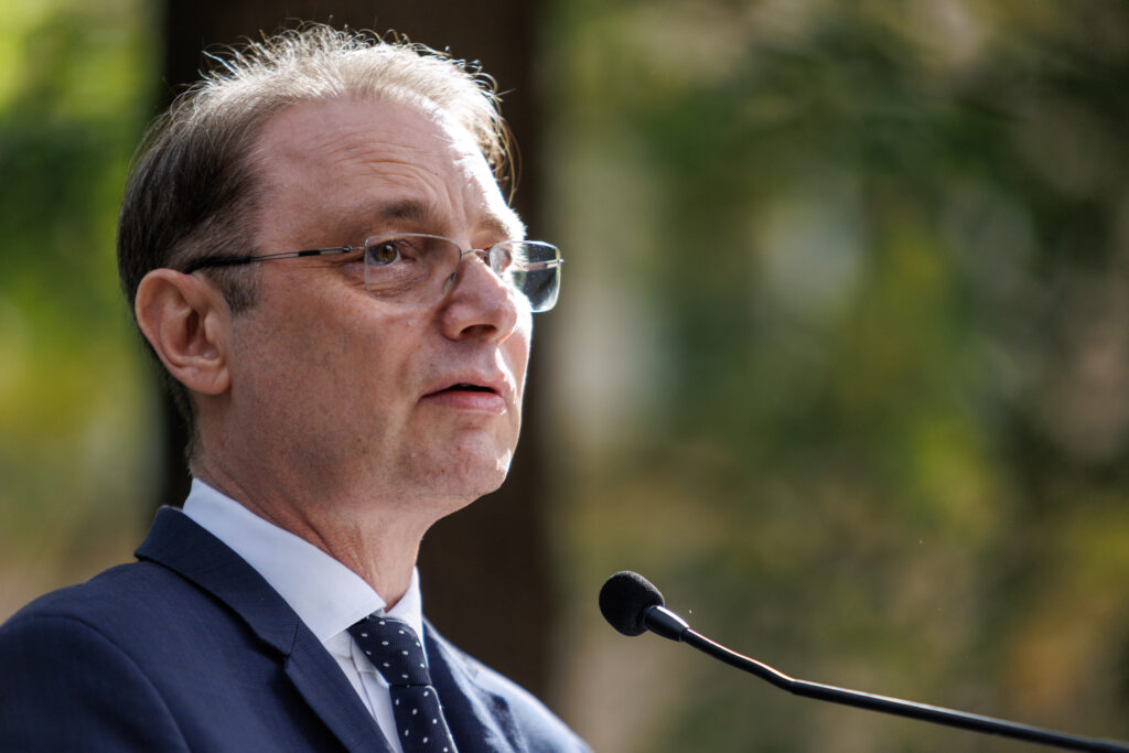 Luca Niculescu: Am pus pe masă toate variantele guvernului