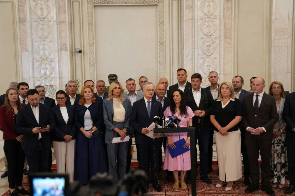 PNL și USR își continuă colaborarea în Parlament. Liderul deputaților PNL acuză PSD și AUR de încălcarea legii la TVR și Radio