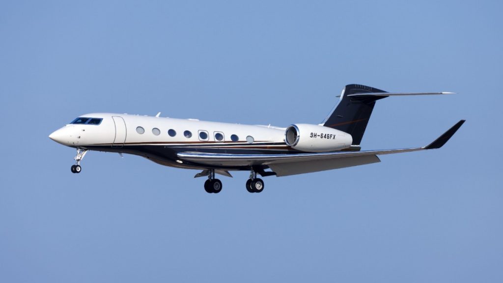 Un avion Gulfstream s-a prăbușit în Triunghiul Bermudelor: cei 6 pasageri sunt de negăsit