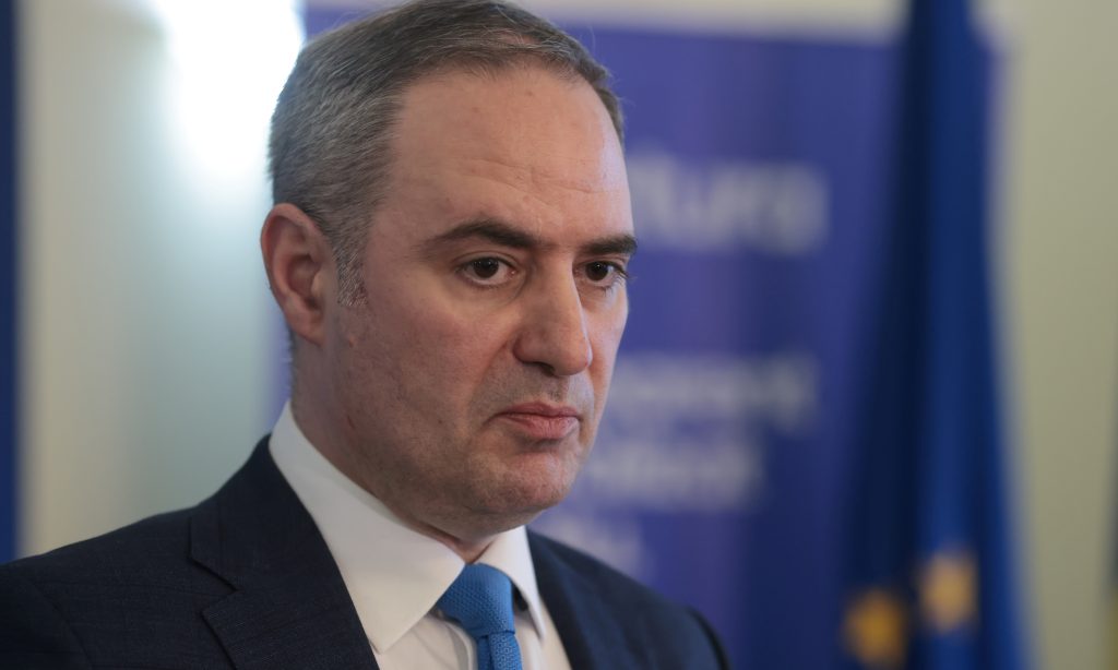 Alexandru Nazare, după decizia S&P de a reconfirma ratingul României la „BBB-”. „E un rezultat important, dar nu este suficient”