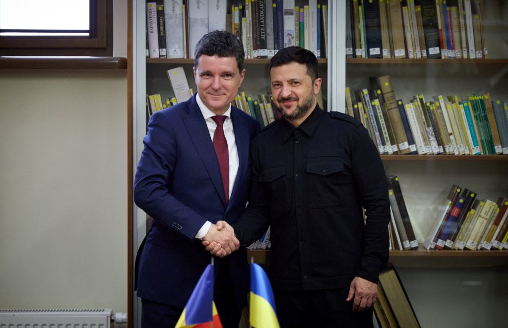 Reacția lui Nicușor Dan după ce Zelenski a promulgat legea privind educația în limba maternă a românilor din Ucraina