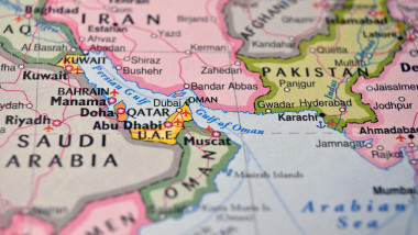 Două nave lovite în Strâmtoarea Ormuz, în conflictul SUA și Iran