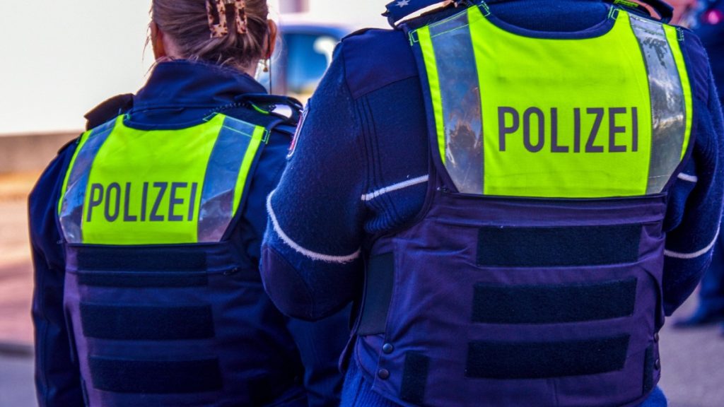 O bandă de români a dat peste 29 de spargeri în Germania, iar din banii furați au cumpărat case de lux și lingouri de aur