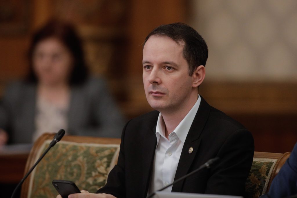 Cristian Seidler (USR), despre posibila dizolvare a Parlamentului: „O bârfă lansată de PSD”. Ce ar urmări social-democrații