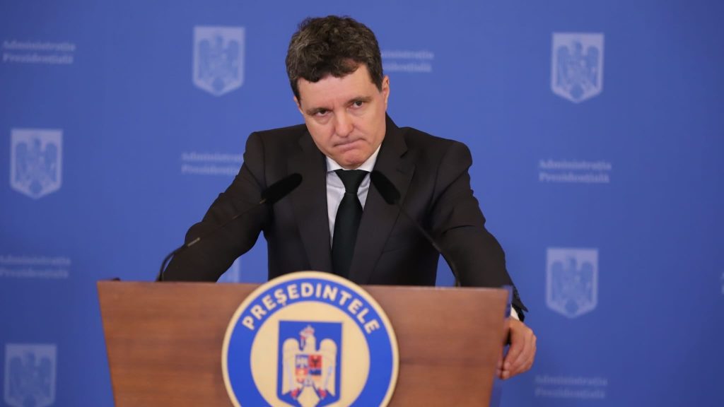 Președintele Nicușor Dan cere reexaminarea legii care incriminează căsătoriile forțate ale minorilor: cele 4 motive