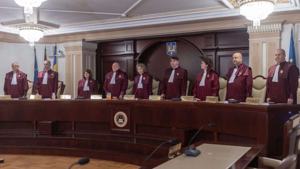 PNL și USR au atacat la CCR numirile la conducerea TVR și Radio România și contestă interimatul decis în Parlament