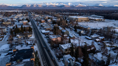 „Sullivan vs Sullivan”. De ce crede Trump că un profesor pensionat din Alaska face parte dintr-un complot împotriva președinției sale