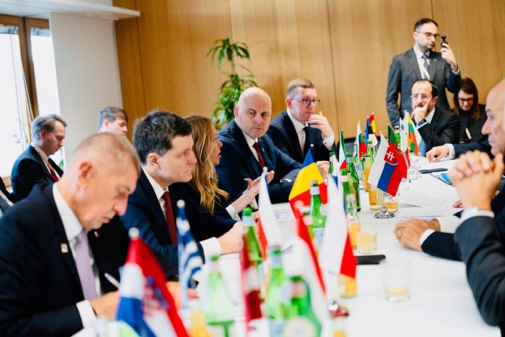 Nicușor Dan și Giorgia Meloni, front comun pentru bugetul UE. Cele patru priorități susținute de „Prietenii Coeziunii”