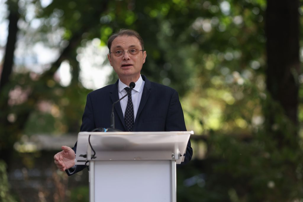 Concluzia lui Luca Niculescu după prima zi de negocieri. PSD a pus două condiții, liberalii au spus „nu, mulțumim”