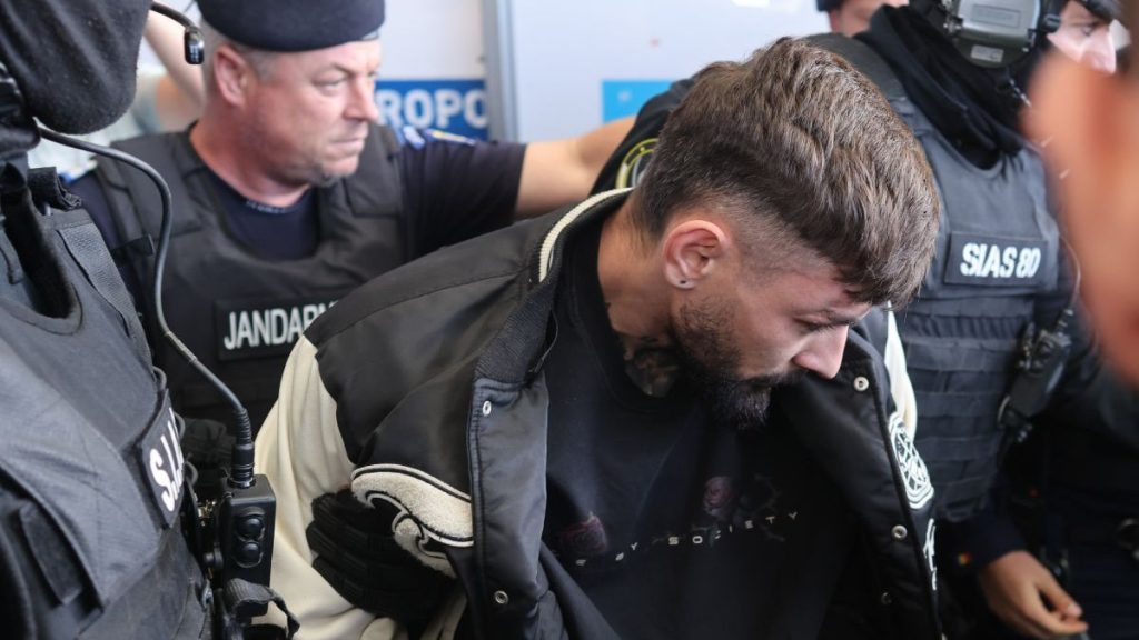 Suspect din Elveția adus în țară după moartea tinerei în valiză pe Olt