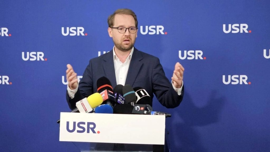 Dominic Fritz insistă cu alegerile anticipate și anunță că USR va intra la guvernare cu o singură condiție