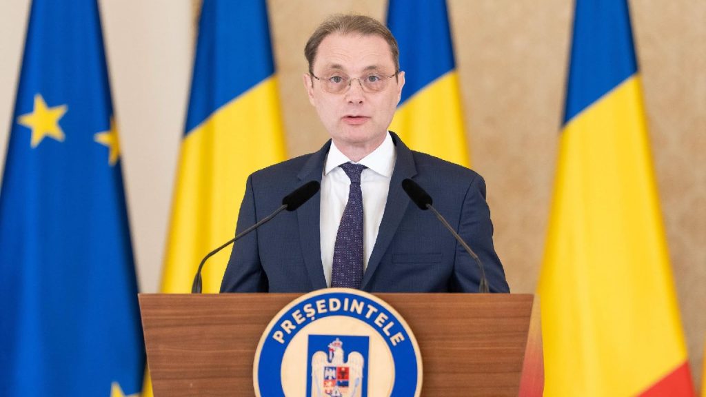 Luca Niculescu, premierul desemnat, pregătește programul de guvernare: „Se va vorbi mult despre majorităţi, negocieri şi nume”