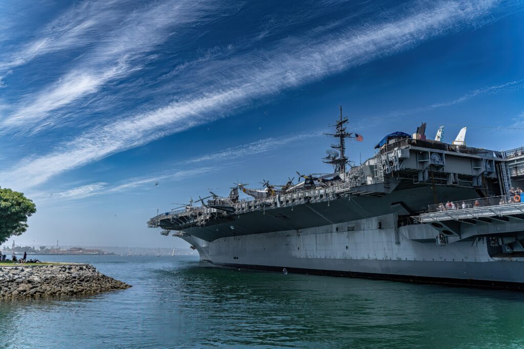 Americanii trimit portavion în apropiere de Iran, forță navală se adună