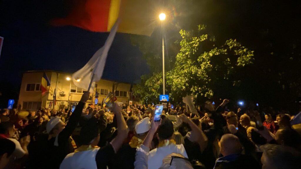 1.000 de protestatari la Arestul Central: numărul crește