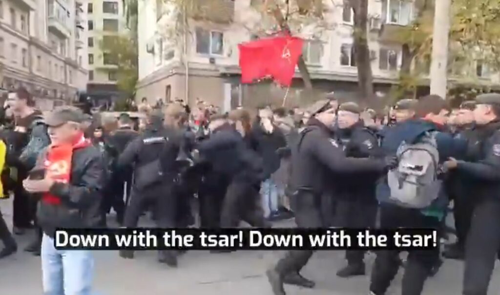 Jos cu țarul: protest anti-Kremlin în Moscova, zeci de rețineri