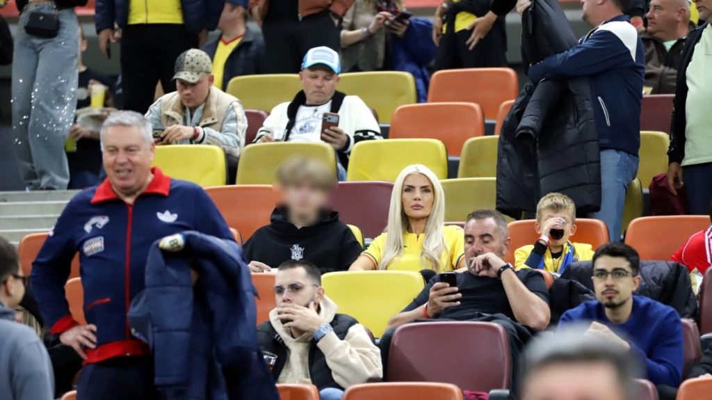 Laura Vicol, urmărită penal în dosarul Nordis, a ieșit să se relaxeze la meciul România- Suedia de pe Arena Națională