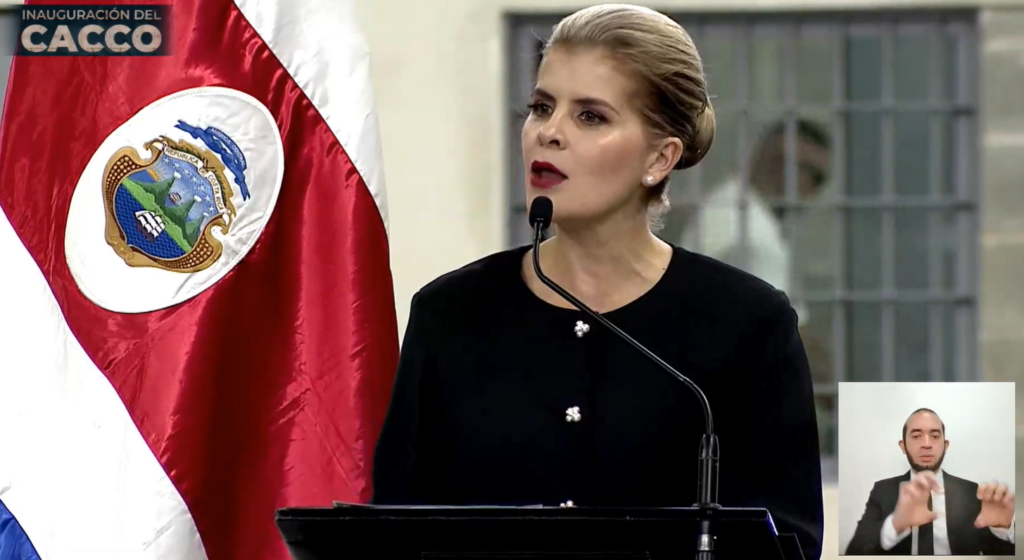 Nouă închisoare în Costa Rica, inspirată de mega-penitenciarul din El Salvador. Fernandez: Dragă președinte Bukele, îți trimit o îmbrățișare uriașă și din suflet