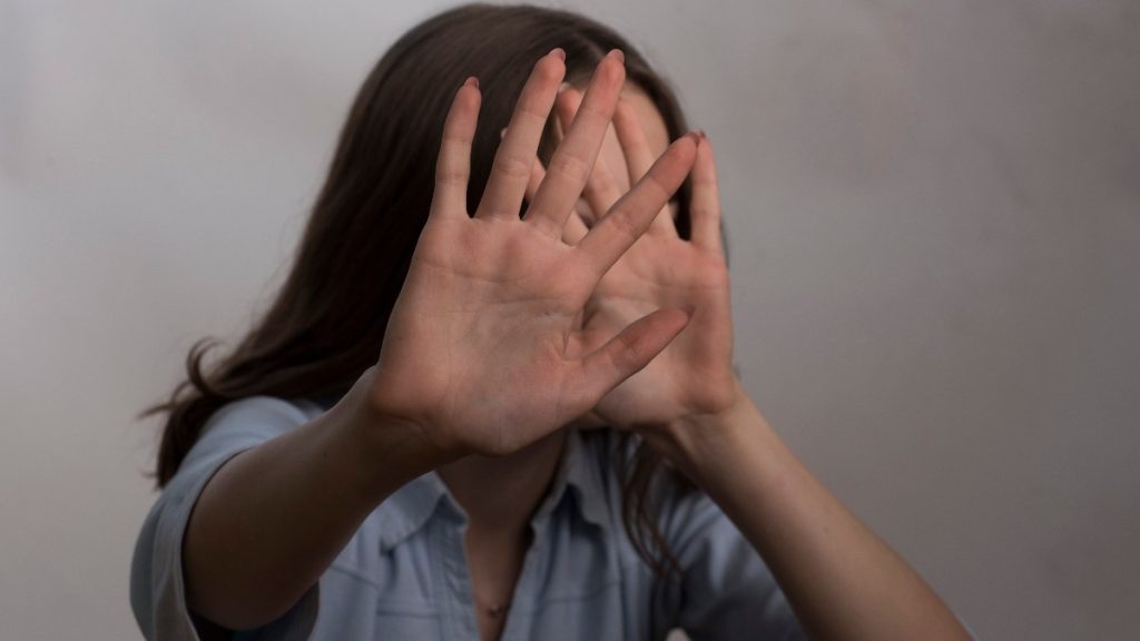 Legea femicidului, fără metodologie după cinci luni. România a înregistrat deja 30 de cazuri de la începutul anului